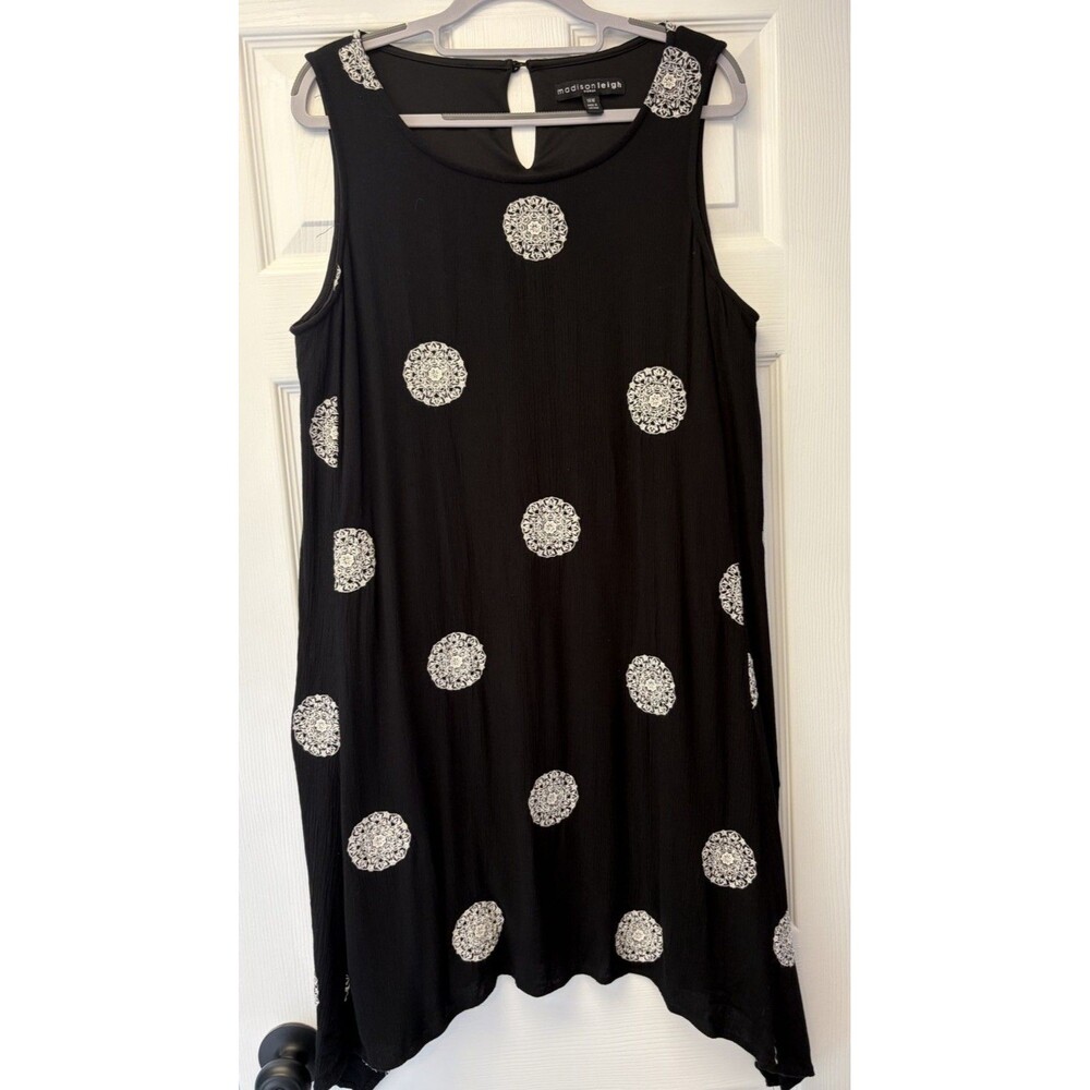 Madison Leigh Black & White Sleeveless Lined Asymmetrical Dress Size 14